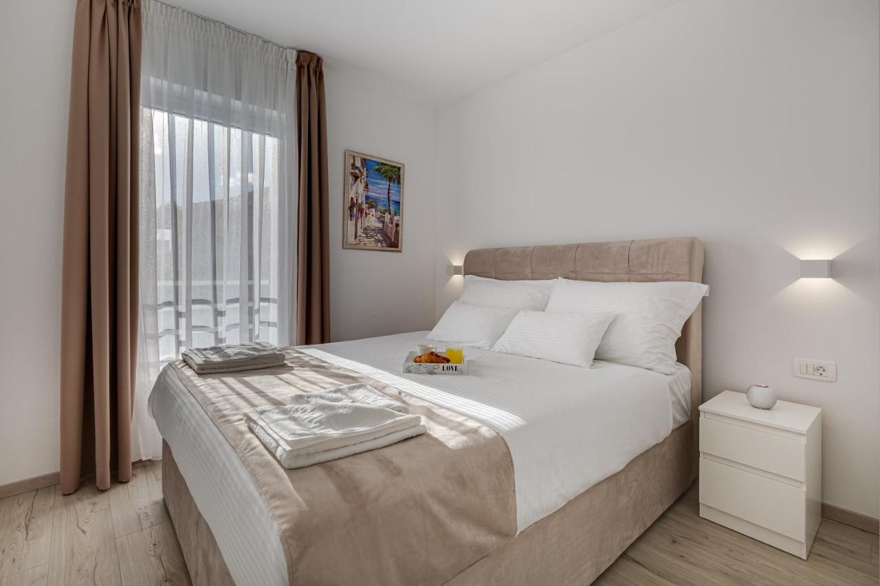 Apartments Corcovado Водице Екстериор снимка