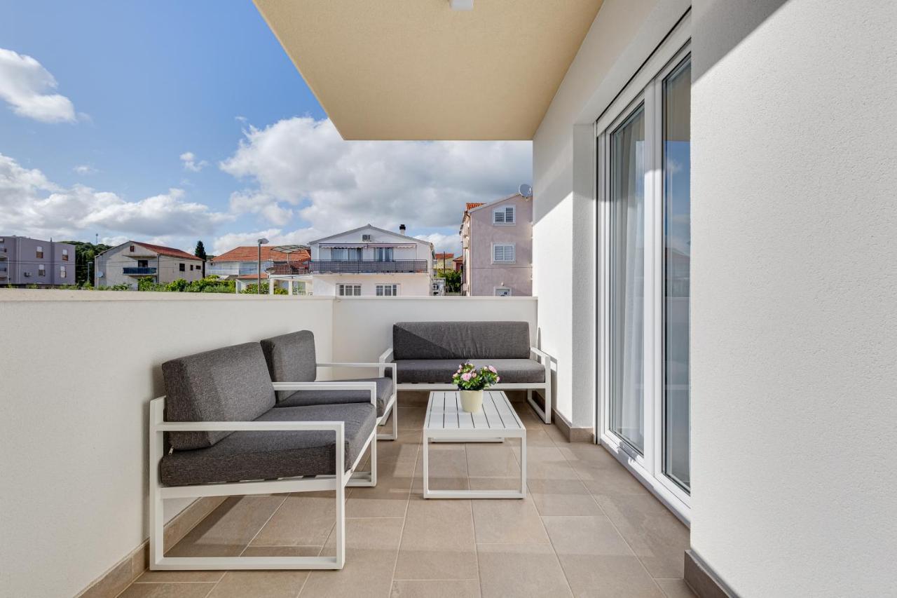 Apartments Corcovado Водице Екстериор снимка