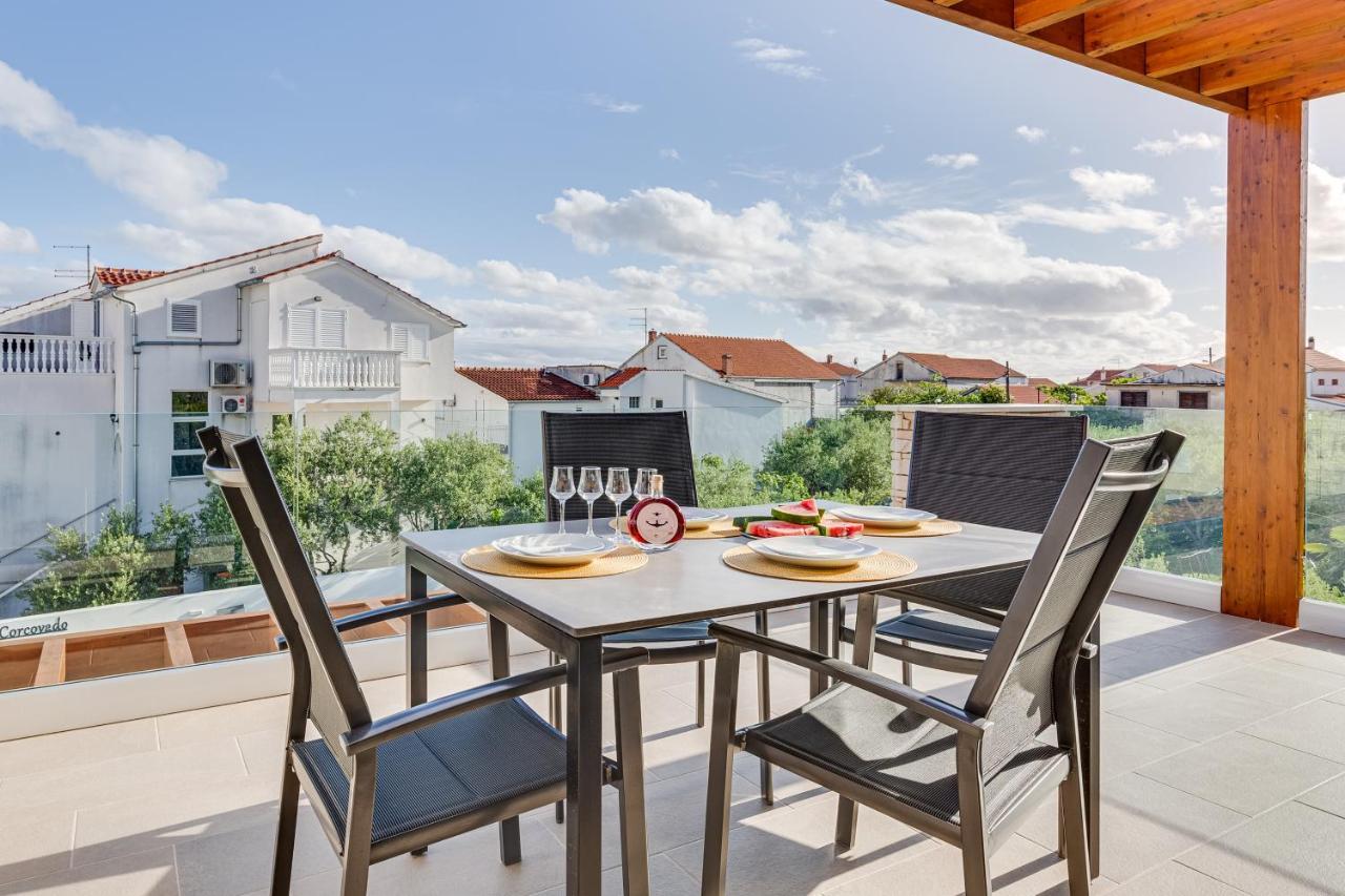 Apartments Corcovado Водице Екстериор снимка