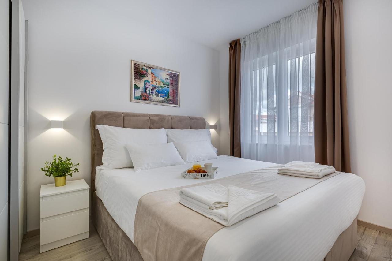 Apartments Corcovado Водице Екстериор снимка
